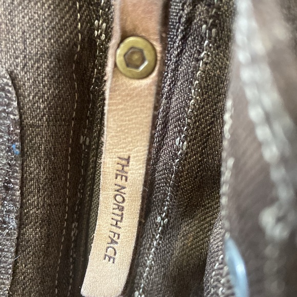 The North Face Brown Ski & Snow Jacket - Picture 8 of 9